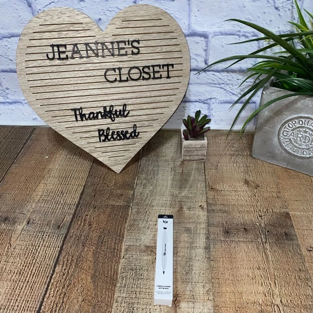 HIPDOT Liner And Stamp Jet Black Eyeliner Wing NIB.